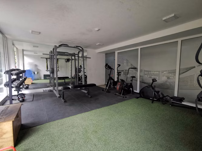 ARRIENDO CALLE TRANQUILA SAN MIGUEL 1 DORM - Imagen 28