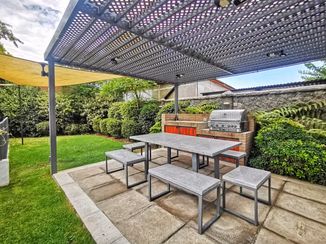 ARRIENDO CALLE TRANQUILA SAN MIGUEL 1 DORM - Imagen 18