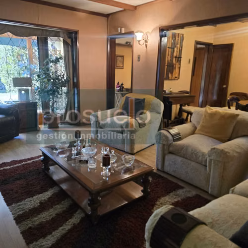 ACOGEDORA  CASA DE 1 PISO EN MIRAFLORES EXCELENTE UBICACIÓN - Imagen 8