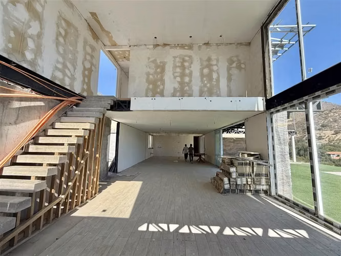 VENTA PARCELA CURACAVÍ 20000M2 5 DORM 7 BAÑOS ENTREVALLES
