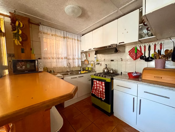 CASA FAMILIAR CON ESPACIOS PARA DISFRUTAR 3D 2B, SAN ESTEBAN