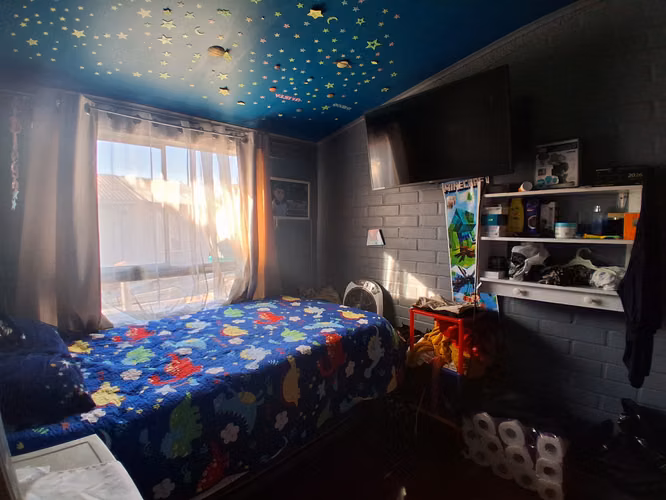 EXCELENTE CASA EN PASAJE CERRADO SAN BERNARDO