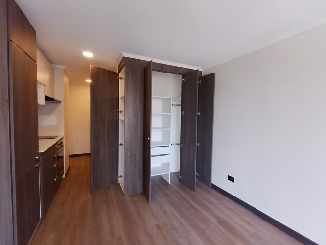 HOME STUDIO CON 2 ESTACIONAMIENTOS Y REFRIGERADOR