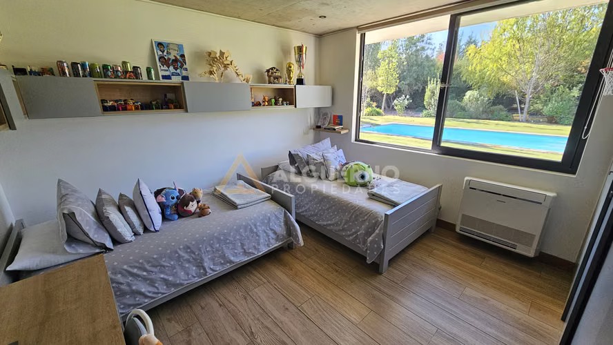 ARRIENDO LUJOSA CASA  5D5B6E CHICUREO CONDO ALGARROBOS  IV - Imagen 16