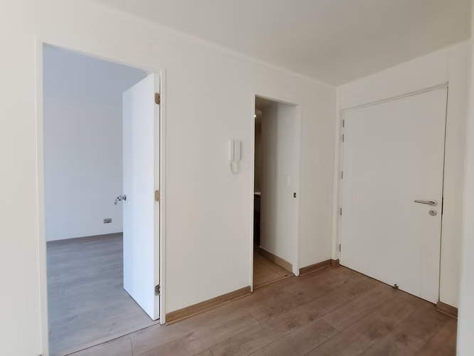 CÓMODO DEPARTAMENTO EN AV EL PARRÓN 103  LA CISTERNA
