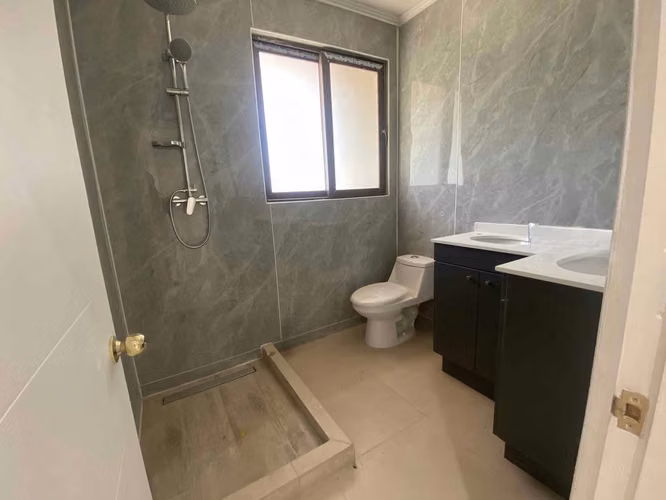 ARRIENDO CASA EN CONDOMINIO 7HAB 4BA ISLA DE MAIPO