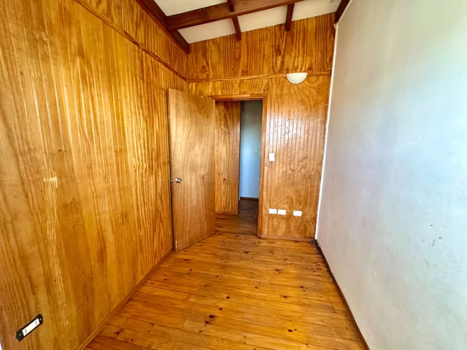 CABAÑA DE DOS PISOS EN LOS TORREONES VALDIVIA