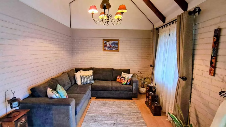 Moderna Casa Familiar con Excelente Conectivi (179545) - Imagen 6