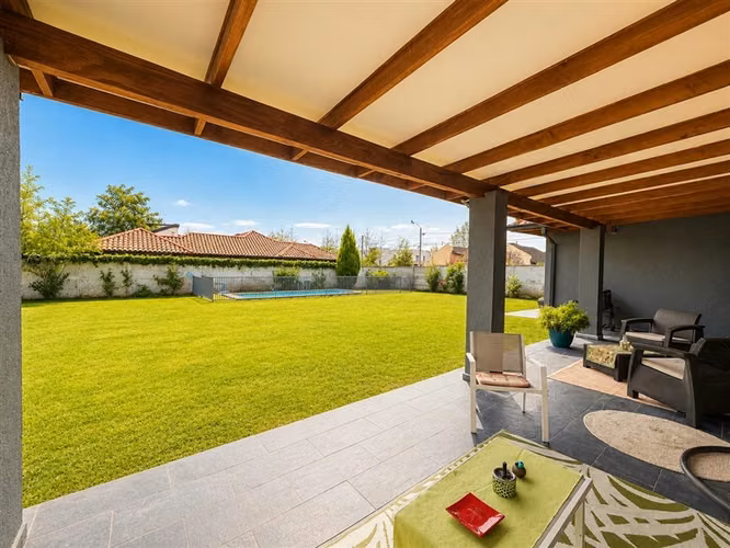 Arrendamos Excelente Casa en Viña Esmeralda Sector Ote Talca - Imagen 13