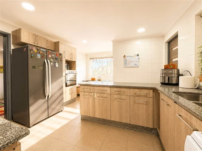 Arrendamos Excelente Casa en Viña Esmeralda Sector Ote Talca - Imagen 6