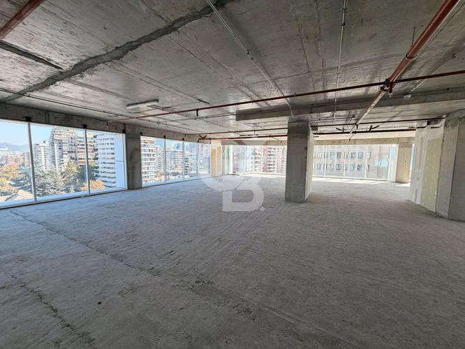 Oficinas a pasos de metro Escuela Militar