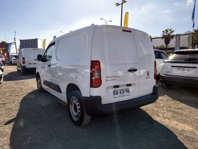PEUGEOT PARTNER 2022 - Imagen 5