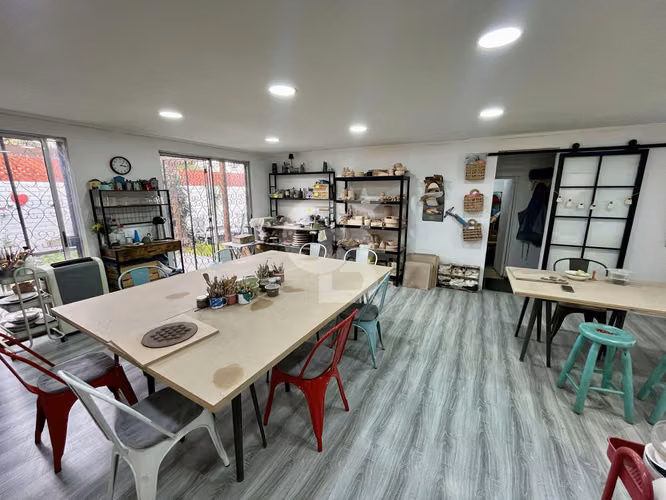 Casa Comercial Vitacura / Juan XXIII - Imagen 2