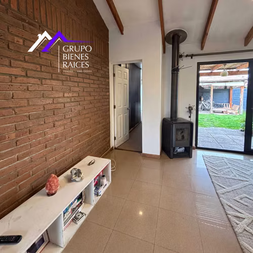 Amplia Casa 4D 2B Piscina en Condominio (179557)