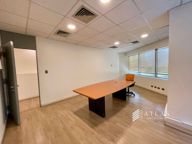 EXCLUSIVA OFICINA EN ARRIENDO DE 148M2 - HOTEL MARRIOT - Imagen 9