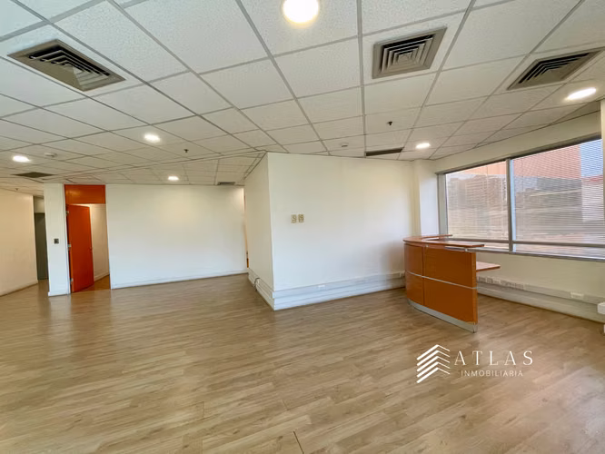 EXCLUSIVA OFICINA EN ARRIENDO DE 148M2 - HOTEL MARRIOT - Imagen 16