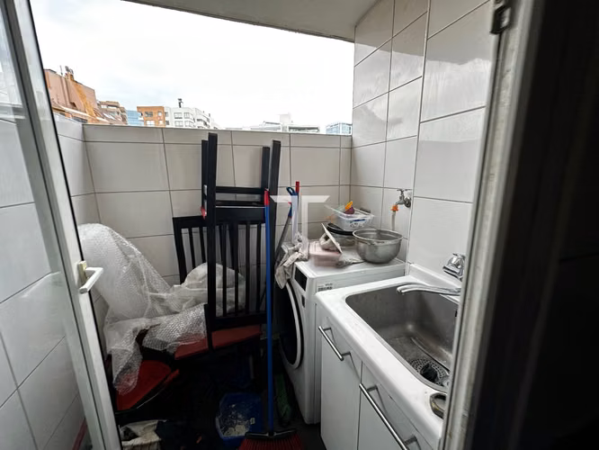 Departamento en arriendo c/ estacionamiento en Barrio El Golf