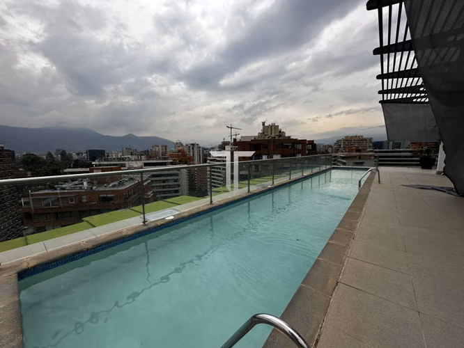 Departamento en arriendo c/ estacionamiento en Barrio El Golf