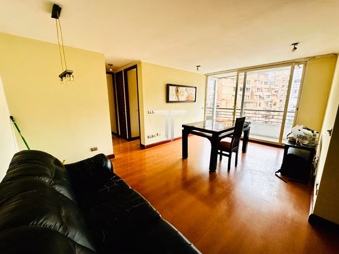 Departamento en arriendo c/ estacionamiento en Barrio El Golf