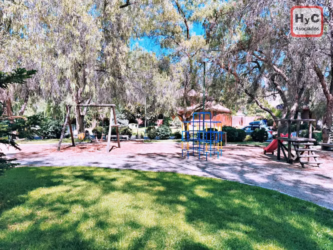 En Venta casa en Condominio 4 dormitorios