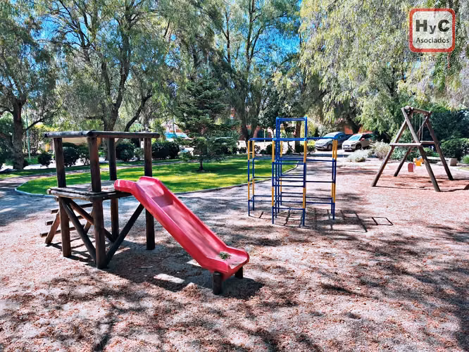En Venta casa en Condominio 4 dormitorios