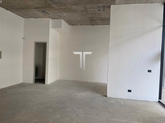 Oficina en arriendo ubicado en Metro Manquehue - Apumanque