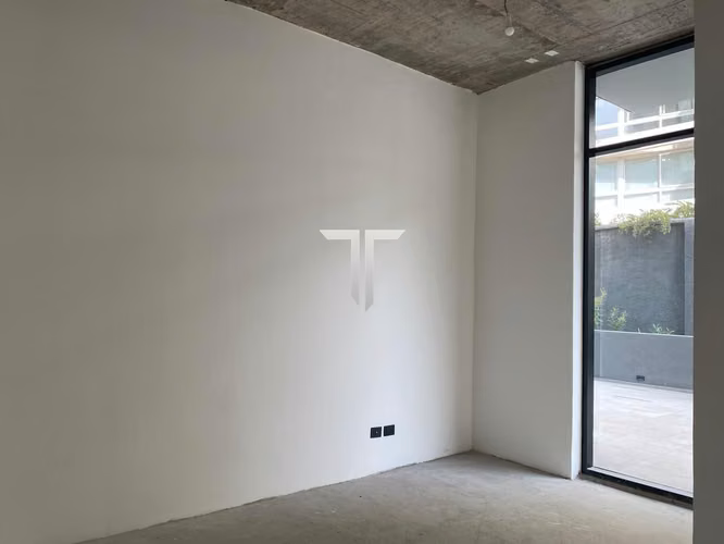 Oficina en arriendo ubicado en Metro Manquehue - Apumanque