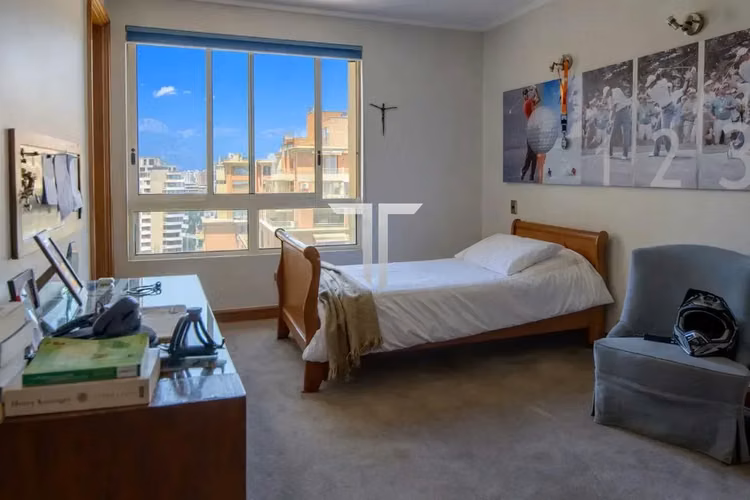 Departamento en venta 3 dormitorios en Suite, 3 Estacionamientos