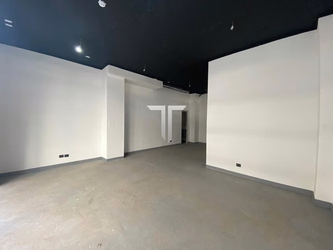 Oficina en arriendo ubicado en Metro Hernando de Magallanes