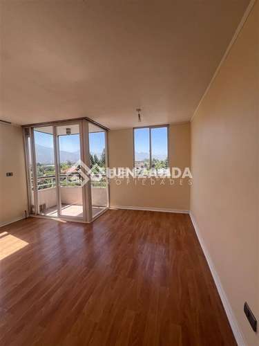 Departamento en venta de 3 dorm 2 bañ 2 estac. en La Florida