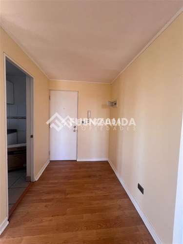 Departamento en venta de 3 dorm 2 bañ 2 estac. en La Florida