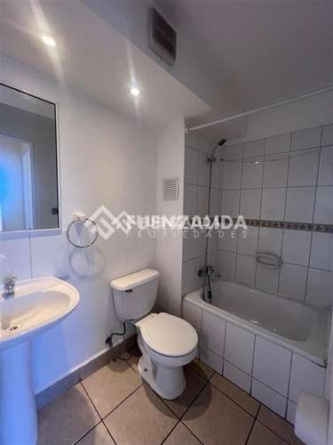 Departamento en venta de 3 dorm 2 bañ 2 estac. en La Florida