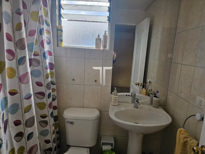 Casa 4D + oficina con piscina y terreno de 250 m² en condominio | La Florida