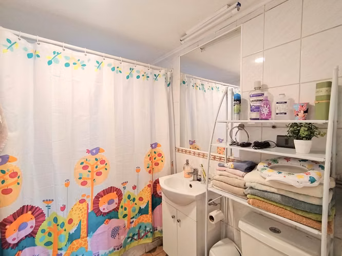 6 HABITACIONES, A MINUTOS DE PLAYA
