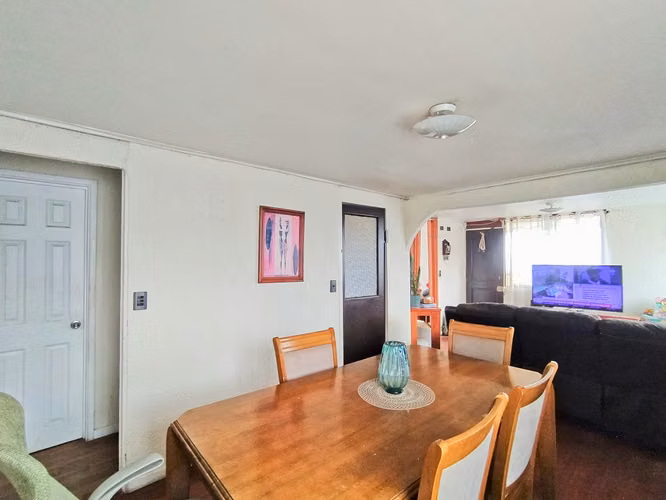 6 HABITACIONES, A MINUTOS DE PLAYA