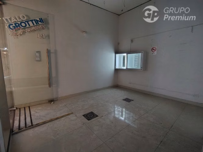 LOCAL COMERCIAL EN ARRIENDO ED. BRITANIA