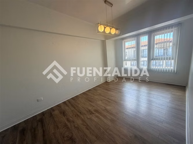Oficina en venta en Edificio Italia, Av Balmaceda
