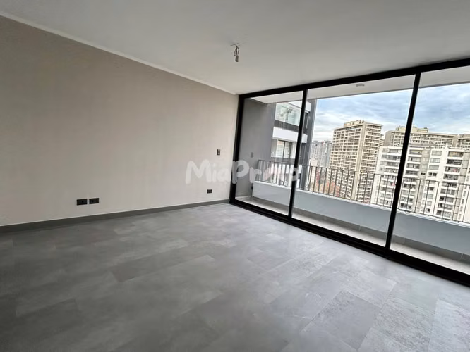 SE ARRIENDA DEPTO STUDIO A PASOS DE METRO ÑUBLE Y HOMECENTER
