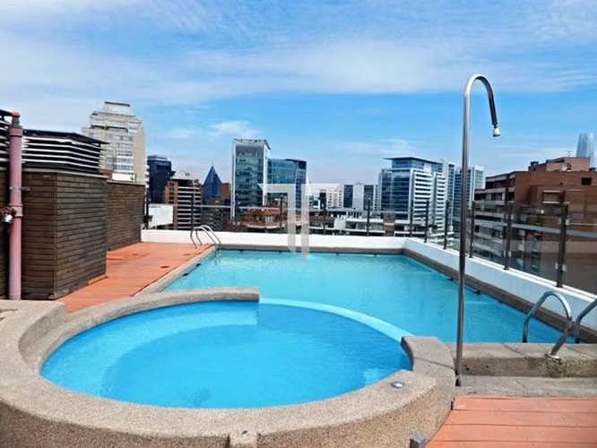 Departamento en arriendo c/ estacionamiento en Barrio El Golf