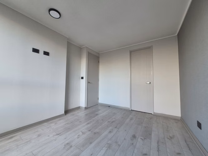 RETAIL Santa Elisa 129 1 Dorm y 1 Baño Piso 3
