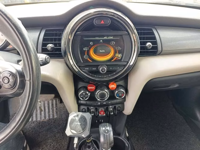 MINI COOPER 1.5 HB 3P CLASSIC - 2019 | 2579