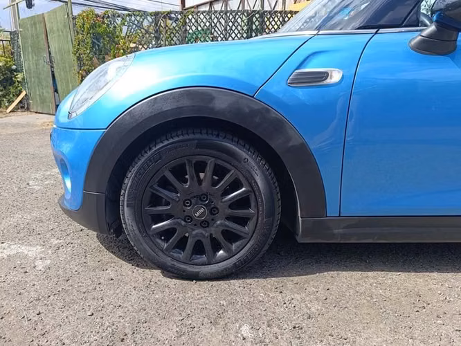 MINI COOPER 1.5 HB 3P CLASSIC - 2019 | 2579