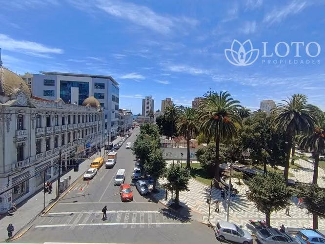 Departamento céntrico en Valparaíso, a pasos de plaza Victoria