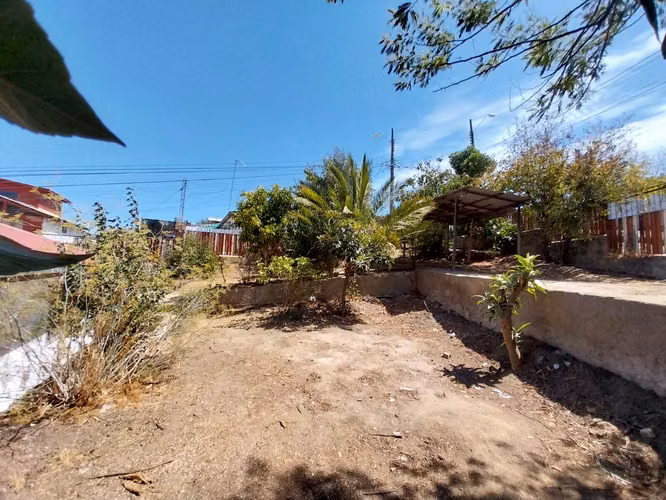 Casa en venta en Quilpué recién remodelada y con terreno