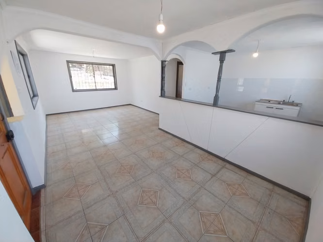 Casa en venta en Quilpué recién remodelada y con terreno