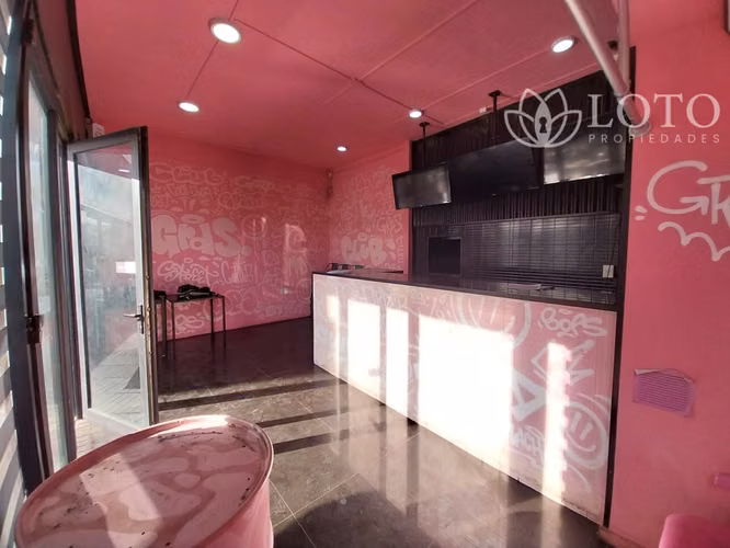 Se arrienda local comercial en Strip center consolidado en Quilpué