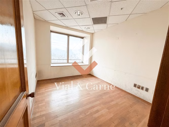 Oficina en arriendo en Santiago / Miraflores