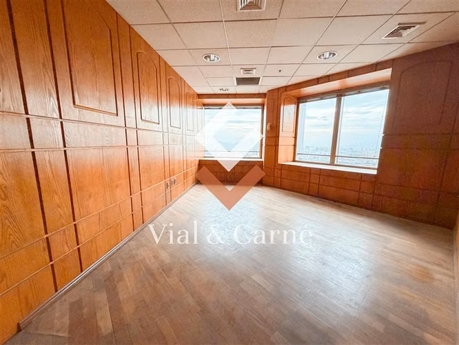 Oficina en arriendo en Santiago / Miraflores