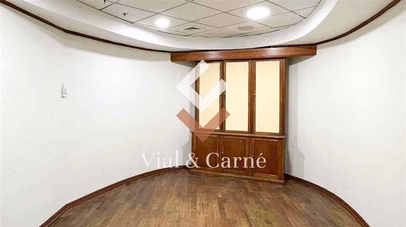 Oficina en arriendo en Santiago / Miraflores