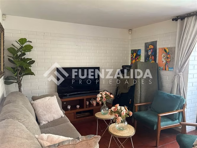 Casa en venta de 4 dorm. en Peñalolén - Imagen 6